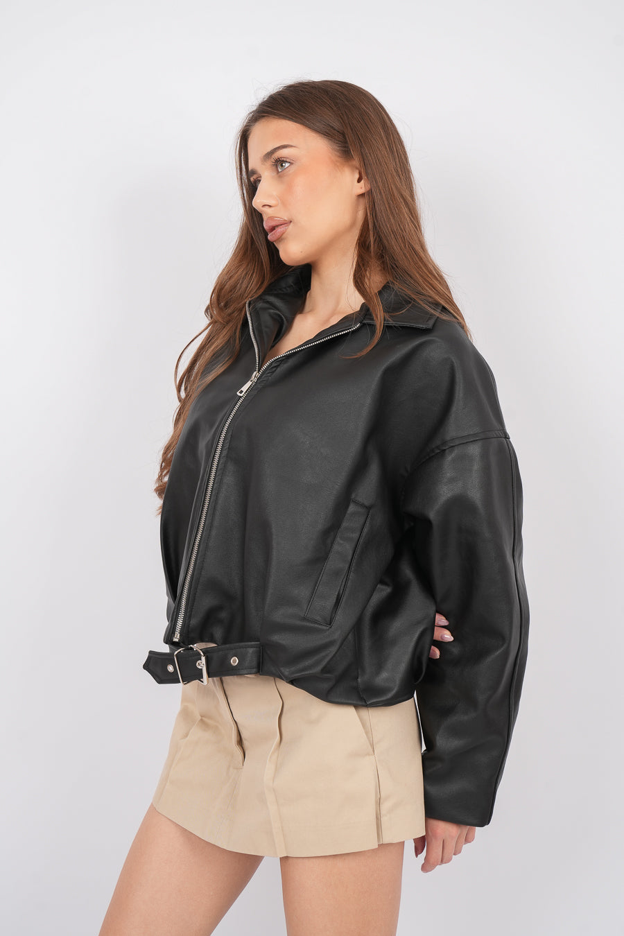 Belted Leather jacket In Black