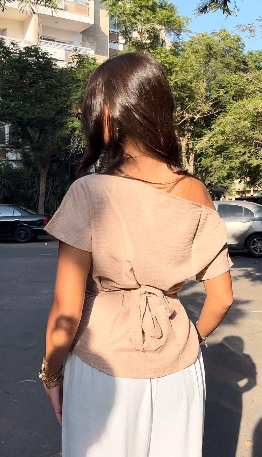 Oneshoulder Blouse in mocha