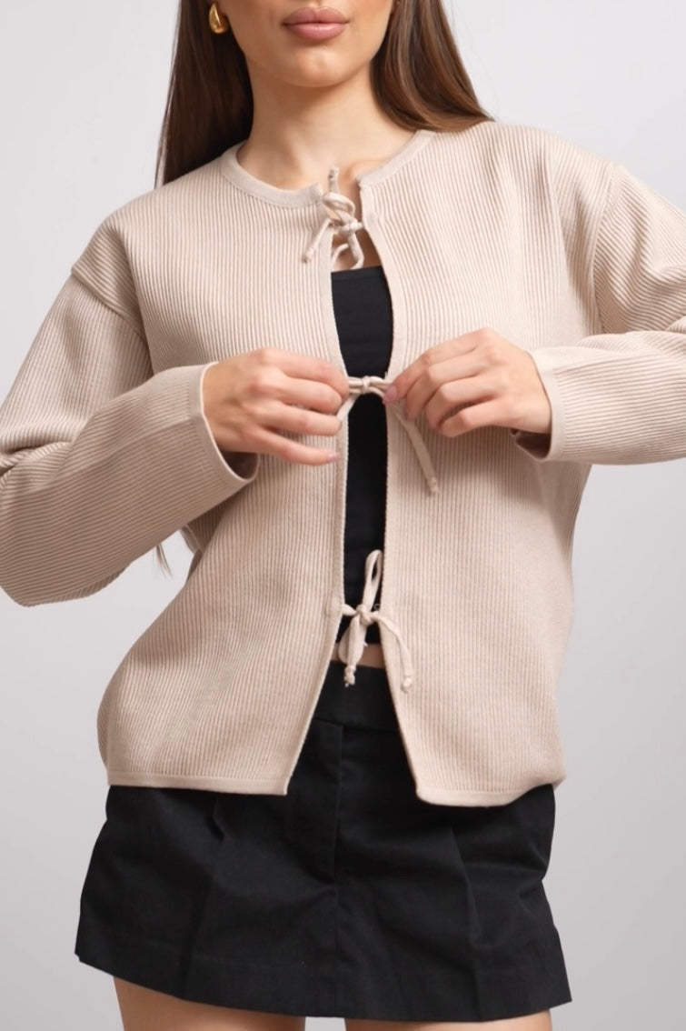 Bow Knit Cardigan In Beige