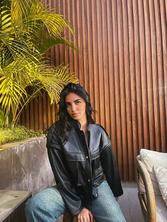 Leather Buttoned Jacket In Black